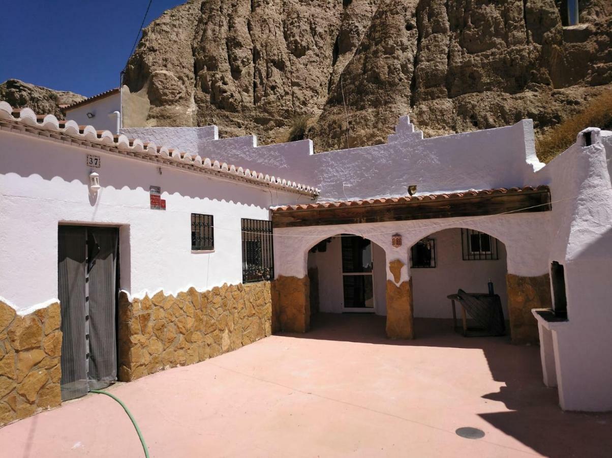 Hotel Casa cueva El Algarrobo Guadix Exterior foto