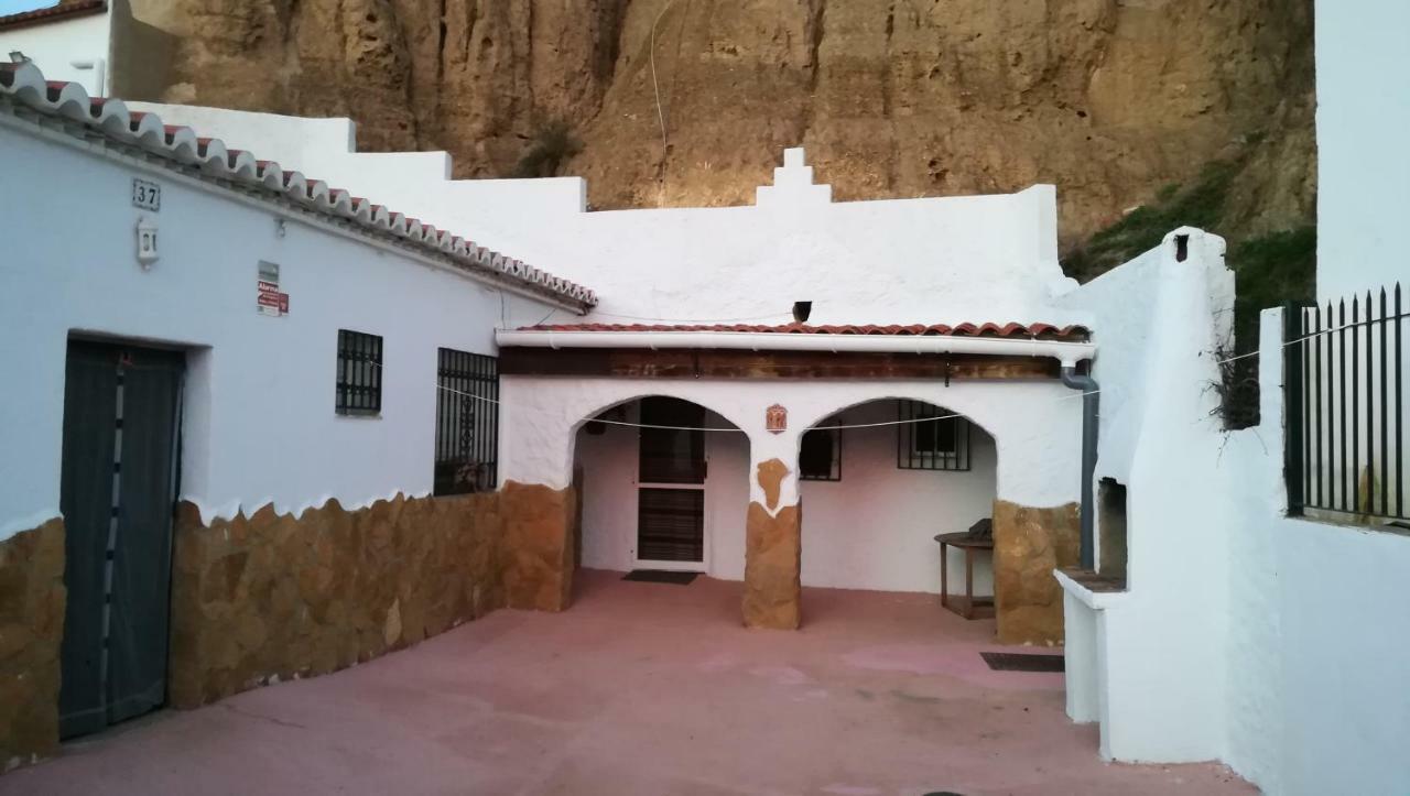 Hotel Casa cueva El Algarrobo Guadix Exterior foto